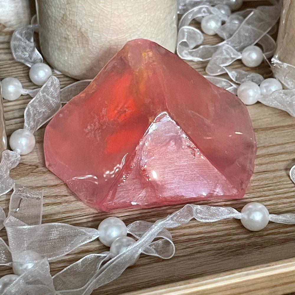 SOAP ROCKETTES Rock Soap in Rose Quartz
